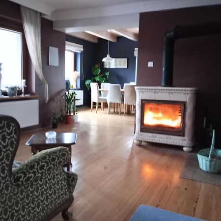 Mragowo Pokoje Apartament ภายนอก รูปภาพ